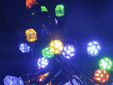 Luces led de 100 focos hexagonales multicolor. 6.4m. 59218406 - Img 55234275