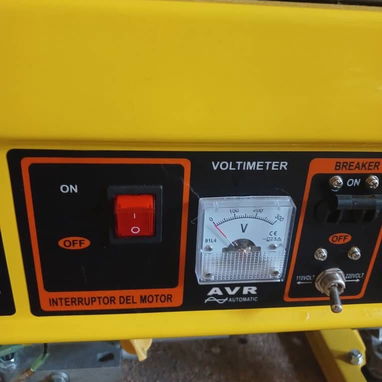 Planta electrica de 3500W (  encendido por yoyo)ya tiene la adaptación para gas - 2/7