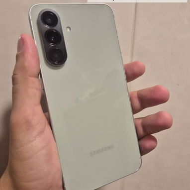 Movil - 4/10