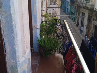 Casa colonial en la Habana Vieja - Img 63982004