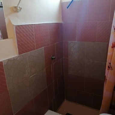 Venta de casa en altura de la Lisa - 6/10