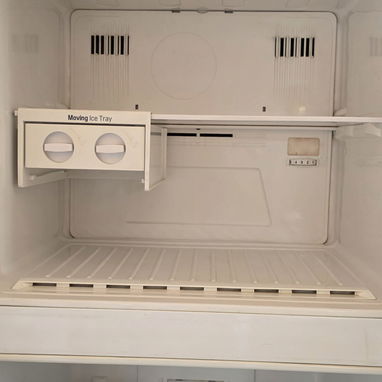 Vendo refrigerador LG con mueble y tarjeta en buen estado y compresor roto - Img 126942257