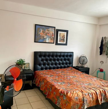 Apartamento con 2/4 en plaza - Img 94032628