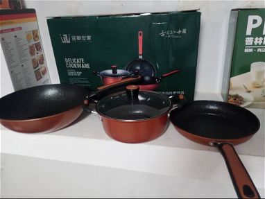 Set de sartenes y sartén wok - Img main-image-45662835