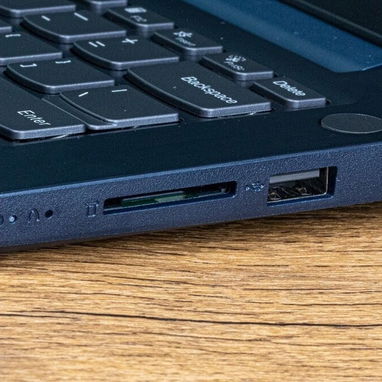 Laptop Lenovo - Img 122881121