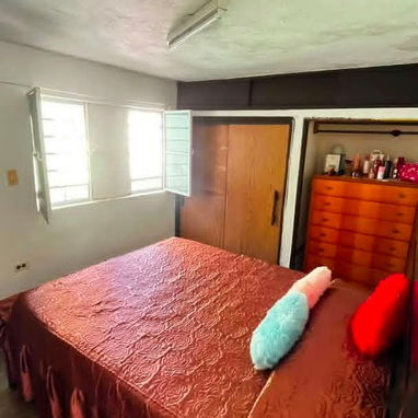 Venta de Apartamento interior de dos plantas en Vedado, - 4/10
