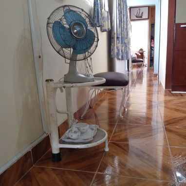 Se vende biplanta en Palatino 4/4 +4 baños proximo Ciudad Deportiva y la Ward - Img 117373856