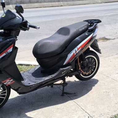 Vendo moto eléctrica Yoazaki 2024 - 5/7