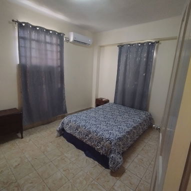 Se renta apartamento independiente en 36 y 39, Playa- 200 USD - 3/5