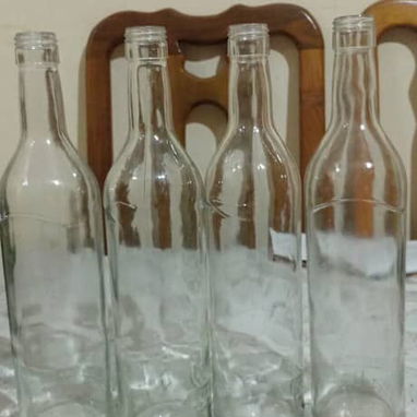 Vendo estos tipos de botellas, ver fotos. interesados llamra a MArta 58407683 - Img 110889329