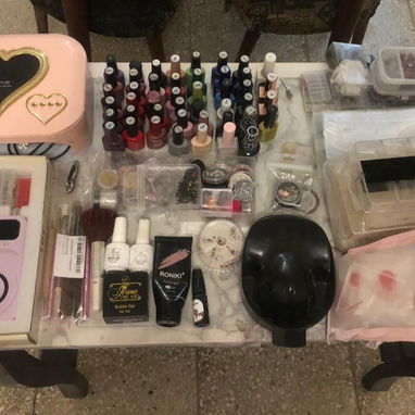 Mesa de uñas - 2/4