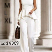 Conjunto de pantalon blanco y blusa cod 9869 - Img 56419706