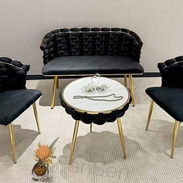 Juego de sala sofá y dos butacas con mesa de centro comunícate con Pedro - Img 53028861