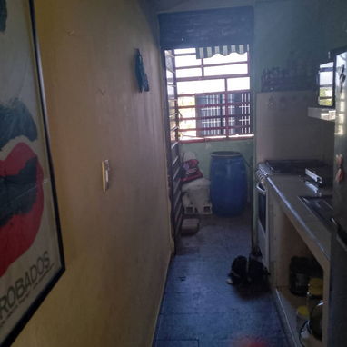 *$18.000usd SUN AJUSTE. En venta apartamento de micro (4to piso)en El Cerro, Casino Deportivo. A 2 cuadras del centro c - Img 118895291