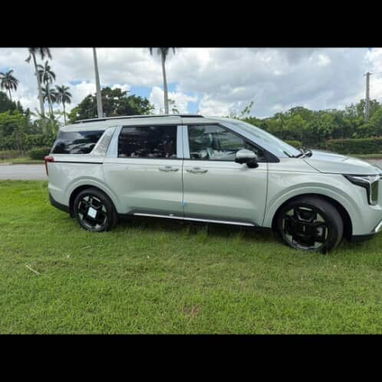 Carros modernos - Img 123068244