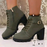 Botas finas - Img 52440379