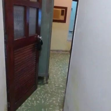 Apartamento en la misma  Santa Catalina entre poey y heredia - Img 121059293