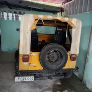 Vendo Willi con su motor de gasolina original 5000 USD - Img 56473695
