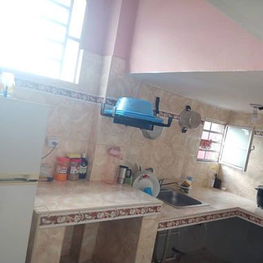 Se vende casa en alto totalmente independiente - 8/10