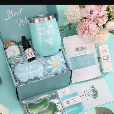 Regalo especial para mujer o niña. Set de baño. Diferentes colores y olores - 4/8