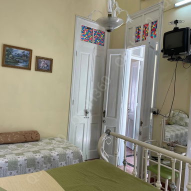 RENTA casa de 2 habitaciones en CAMAGÜEY con Qba Hostin 360 - 4/10