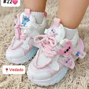 TENIS PARA NIÑOS Y NIÑAS CORTE BAJO ROSA ETIQUETAS STITCH - Img 55636049