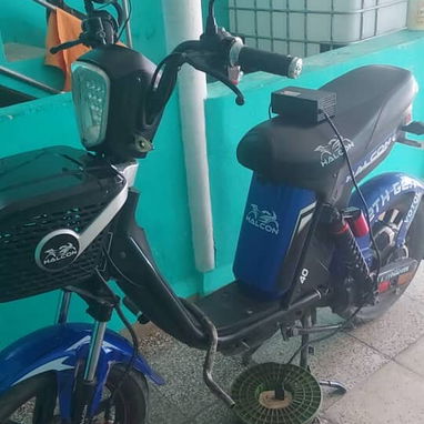 Motos eléctrica d poco uso - 2/3