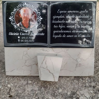 Lapida para su sere querido que no está con nosotros - 3/10