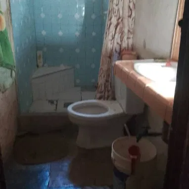 Vendo casa en  SAN JOSÉ DE LAS LAJAS, A UNA CUADRA DE LA ESCUELA MANUEL ASCUNCE, FRENTE CON FRENTE AL CONSULTORIO MÉDICO - 7/10
