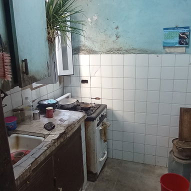 Tengo 2 apartamentos que permuto por una casa - Img 124508243