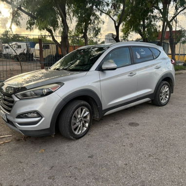 Vendo o negocio yhunday Tucson del 2018 motor 1.6 con turbo - Img 102544139