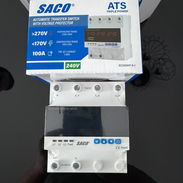 Transfer automático y controlador de voltaje Marca Saco 3 polos 100ah/220v - Img 57015573