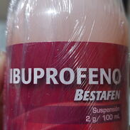 Ibuprofeno en suspensión con sabor fresa,  para niños mayores de 1año - Img 44566044