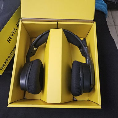 Audifonos Corsair VOID RGB ELITE WIRELESS - Img 116627112