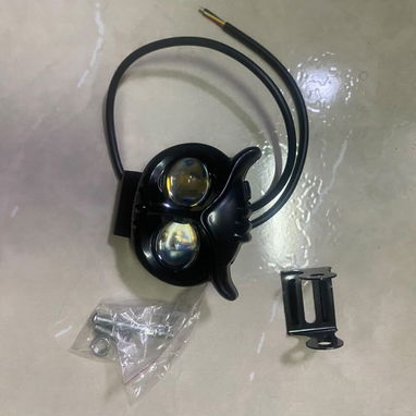 faro exploradora LED/láser auxiliar para motocicleta con diseño estilizado de búho o tigre - 2/2