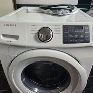 Vendo lavadora dd 22kg frontal - Img 55633123
