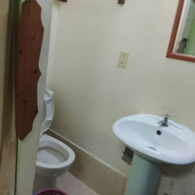 Rento o alquilo apartamento por el semaforo de guanabacoa colindante a regla - 8/10