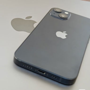 iPhone 13 - Img 127989288