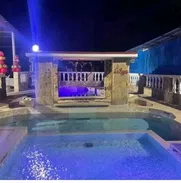 Oferta de pasadía con una increíble piscina de 3 niveles de profundidad en Boyeros. - Img 48912419