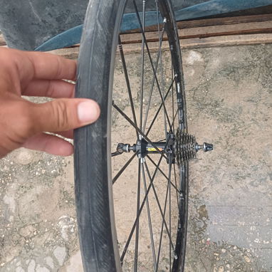 Llantas mavic de rayos de carbón en muy buen estado - 5/5