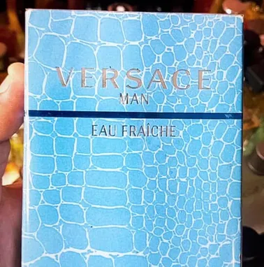 60-*👇🏻SELLADOS ORIGINALES👇🏻* ●Mochino(Toy Boy) 100ml ●One Millón(Paco Rabanne)100ml ●La Vida Es Bella 100ml - Img 93967686