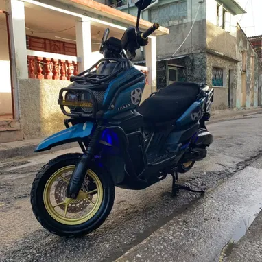 Vendo moto automática 200CC - 2/5