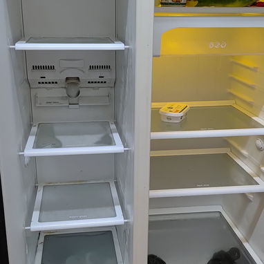 Vendo juego de muebles (Panchos) y Refri LG - Img 127056171