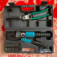 Pinza de Crimpado Hidráulica 12AWG a 00 en su maleta con todos los accesorios - Img 55830636