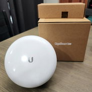 Gigabeam Plus 35dbi 60ghz, velocidades de 1.5gbps por aire para enlaces de 1.5km - Img 55349553
