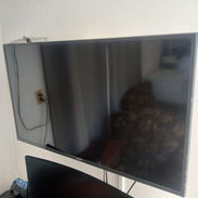 Tv Samsung 43 pulgadas smart TV 4k - Img 57345621