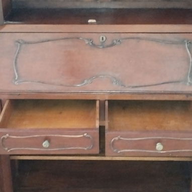 Vendo Figura romance del siglo XIX, de terracota, P-18cm; L-43cm; A-23 en 20 usd - Img 122574432
