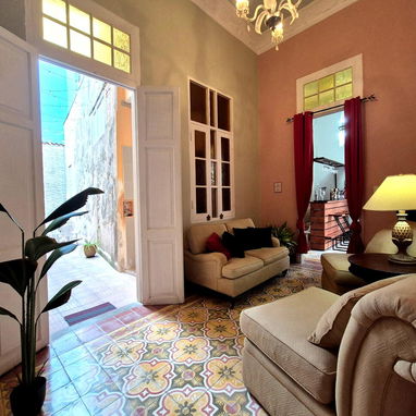 🤝Hostal May’s House de 3 Habitaciones en la Habana Vieja REF 1399 - Img 97777884