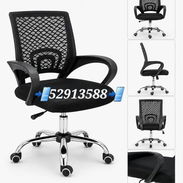 Silla Ergonómica de Oficina. Diseñada para brindar comodidad durante largas jornadas de trabajo o estudio. - Img 57169487