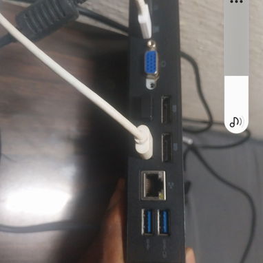 Dock profesional Lenovo ( viene con su cargador de 130w ( sirve para cargar laptop), tiene 3 usb 3.2, 2 usb 2.0, 2 HDMI, - Img 123129853